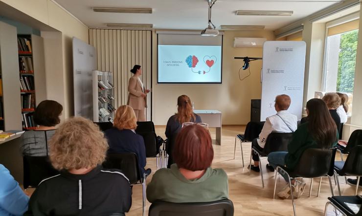  Paskaita bibliotekoje: Emocinis intelektas – raktas į vidinę darną ir geresnius santykius