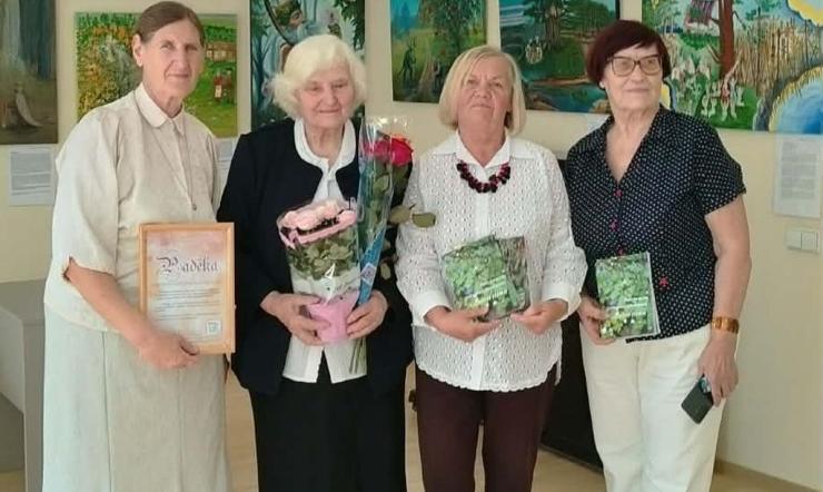 Rajono literatų klubas „Polėkis“  rudens sezoną pradėjo poezijos knygos pristatymu