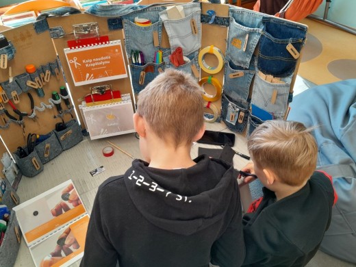 Krapštalyno dirbtuvėlės