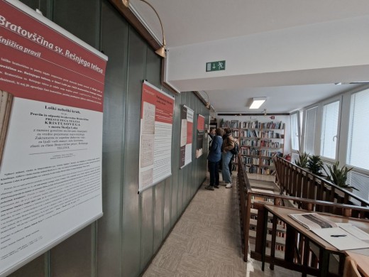 Škofja Lokos biblioteka