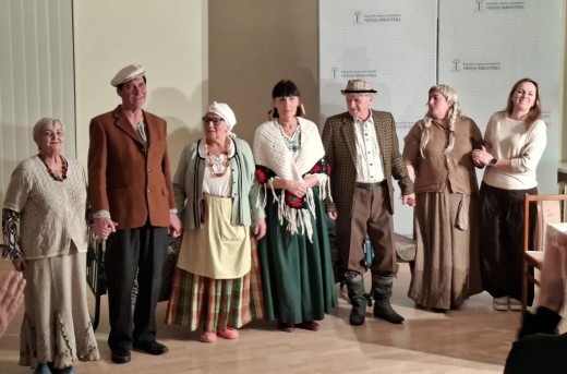 Daniūnų k/c teatro artistai